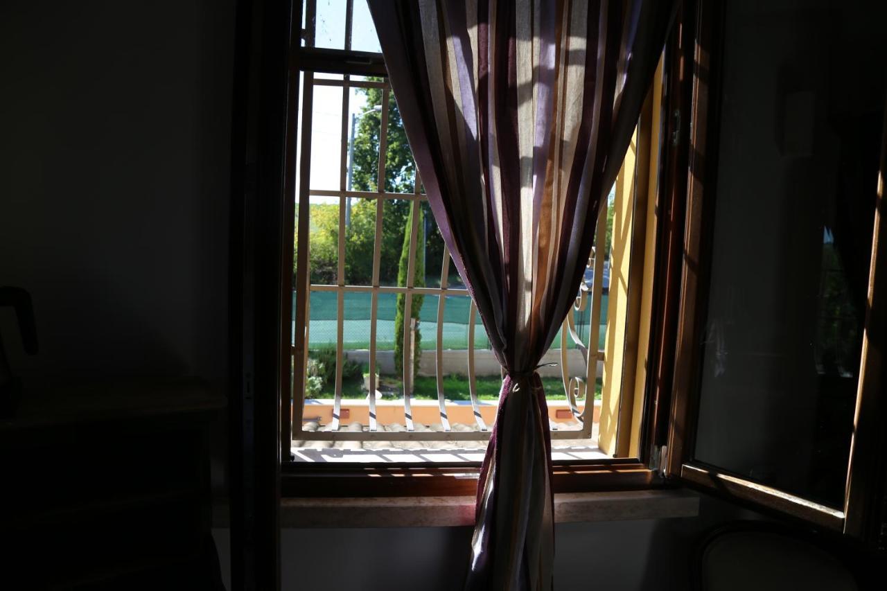 La Puraza Comfort Rooms Римини Экстерьер фото