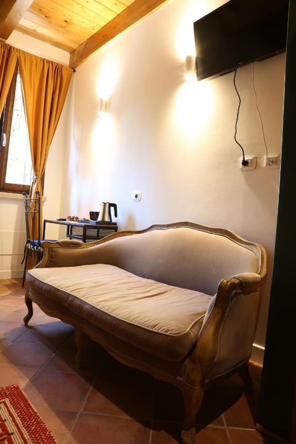 La Puraza Comfort Rooms Римини Экстерьер фото