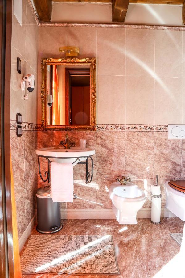 La Puraza Comfort Rooms Римини Экстерьер фото